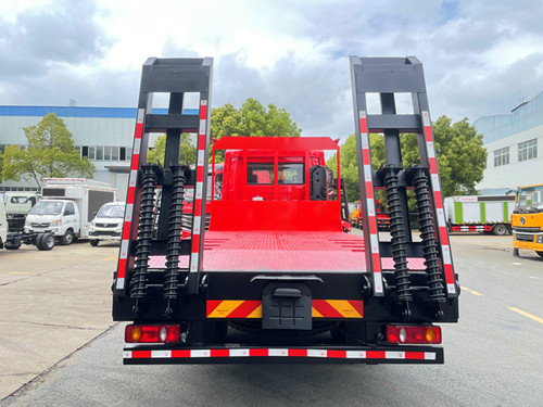 �|�L(f��ng)�Θ�12���ڙC(j��)ƽ��܇