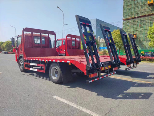 ����150�ڙC(j��)ƽ���\(y��n)ݔ܇