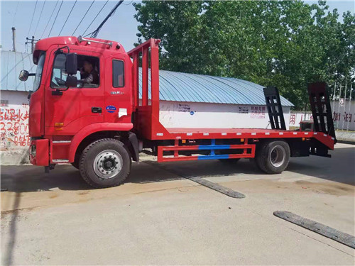 �����񠖰l(f��)A5�ڙC��܇